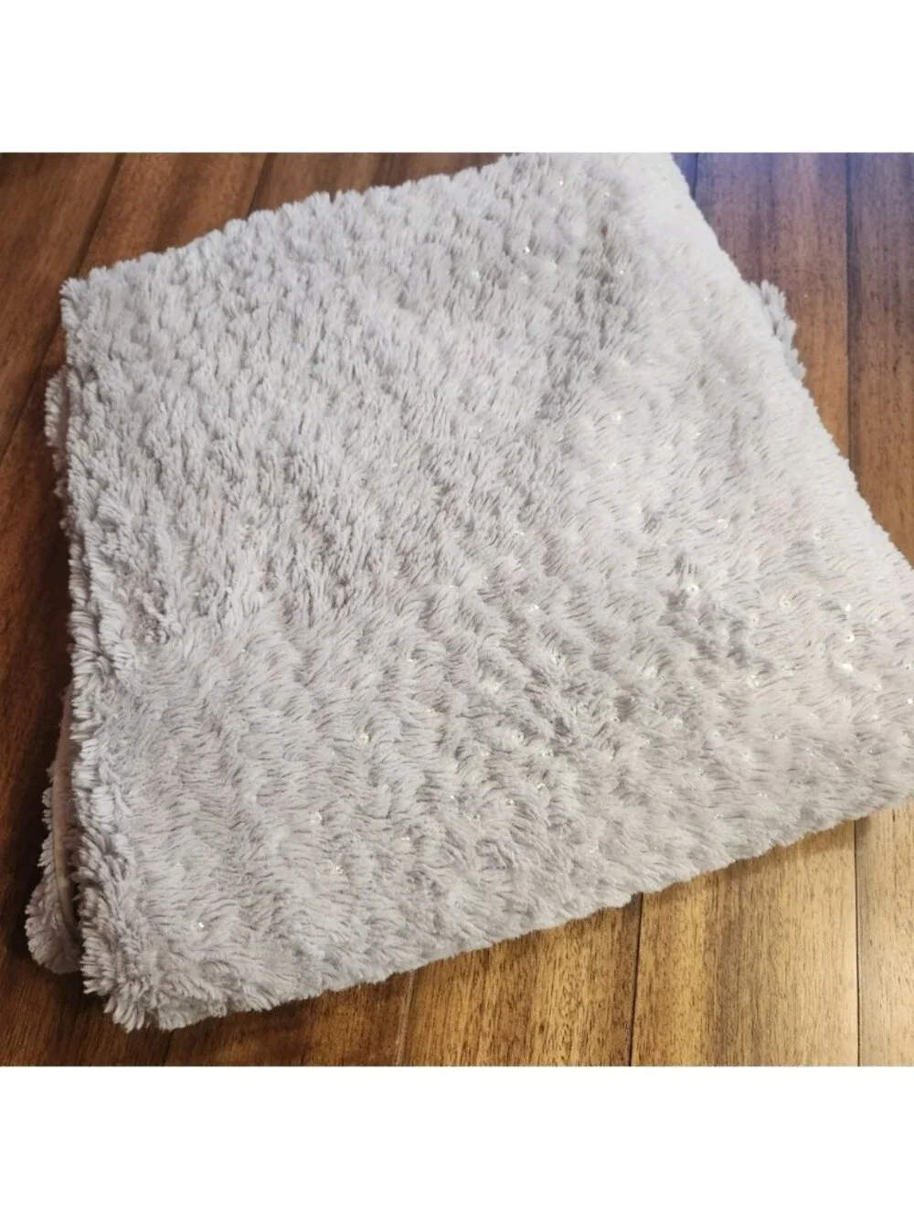 Sparkly Plush Throw Blanket Cozy Sequin‎ Embellished Soft Grey